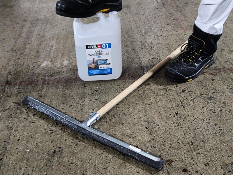 Kaliwasserglas 4L Pur Betonversiegelung Holzschutz Imprägnierung Grundierung Verfestung Unverdünnt LEVEL+01 – Bild 9