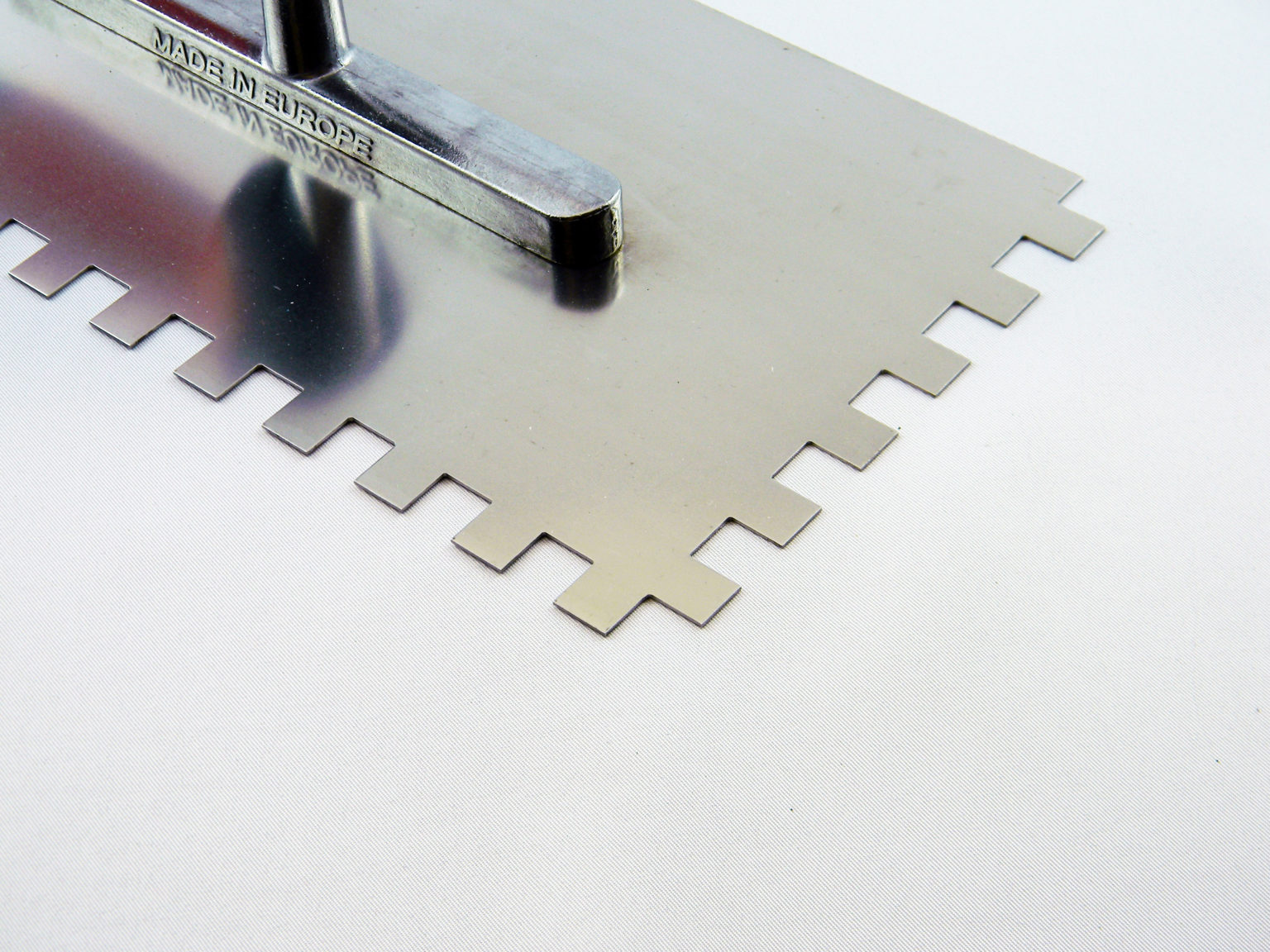 DEWEPRO Zahnkelle 20x15mm Mit 3K Softgriff - Edelstahl Zahnspachtel Für Fliesen & Putz