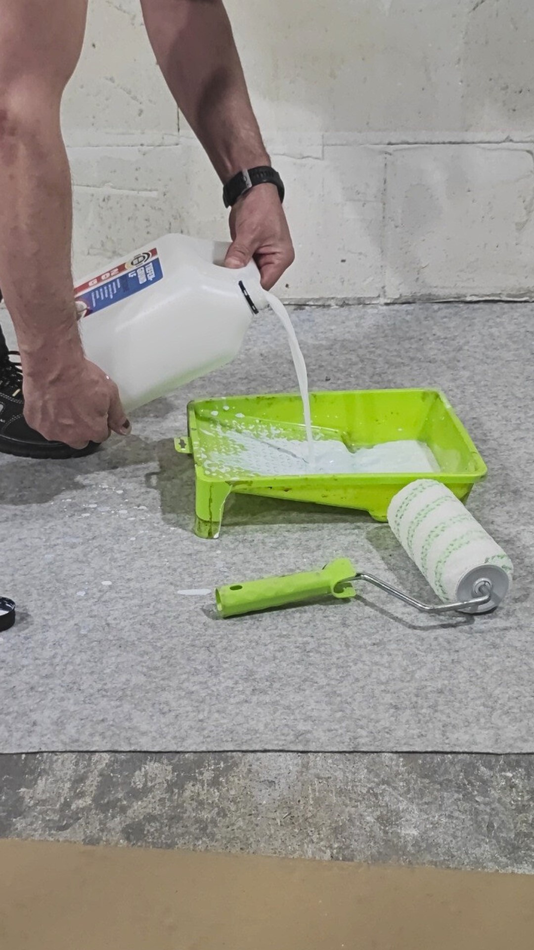 Tiefengrund LF 20L Reaktiv Silikatgrund Primer Farben Tapeten HALBAU G02 + Farbroller 25cm – Bild 4