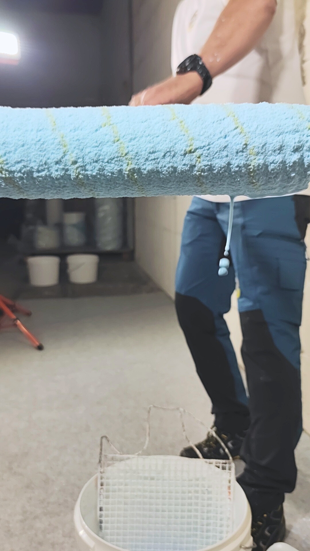 Tiefengrund 20L Perfect LF Wand Boden Voranstrich Primer HALBAU G01 + Farbroller 25cm – Bild 6