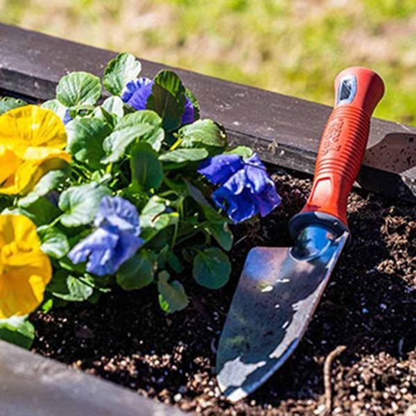 91365_Gartenschaukel-Pflanzkelle-Garden-Weasel-Trowel-10